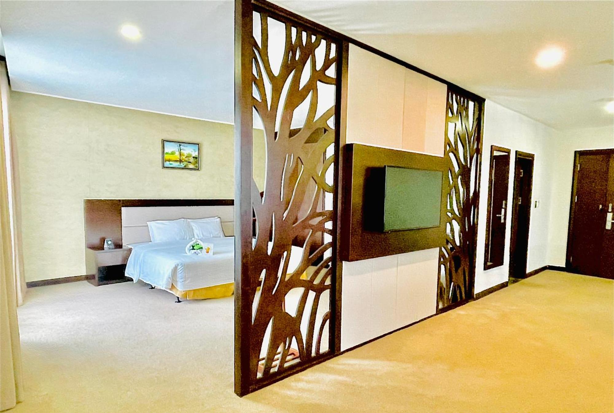 Muong Thanh Grand Quang Tri Hotel Exterior foto